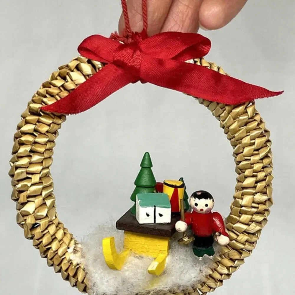 Wooden‎ Skier and Sled in Wicker Wreath Christmas Ornament Vintage